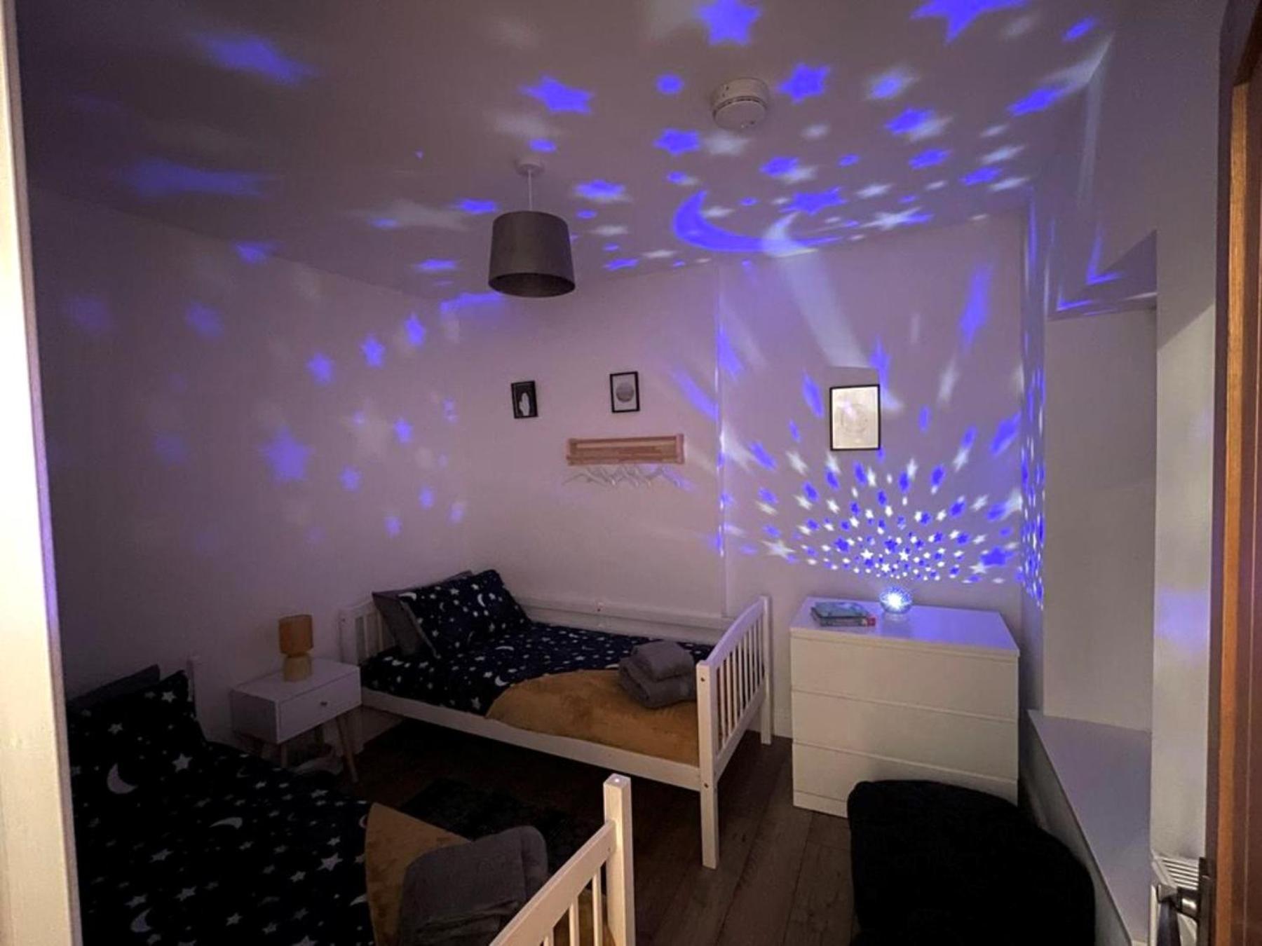 Holiday home Casa One Hundred - A Beautiful 4 Bed House On The Front Swansea