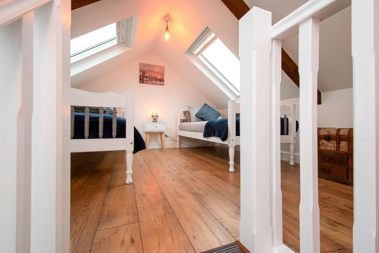 Holiday home Casa One Hundred - A Beautiful 4 Bed House On The Front *