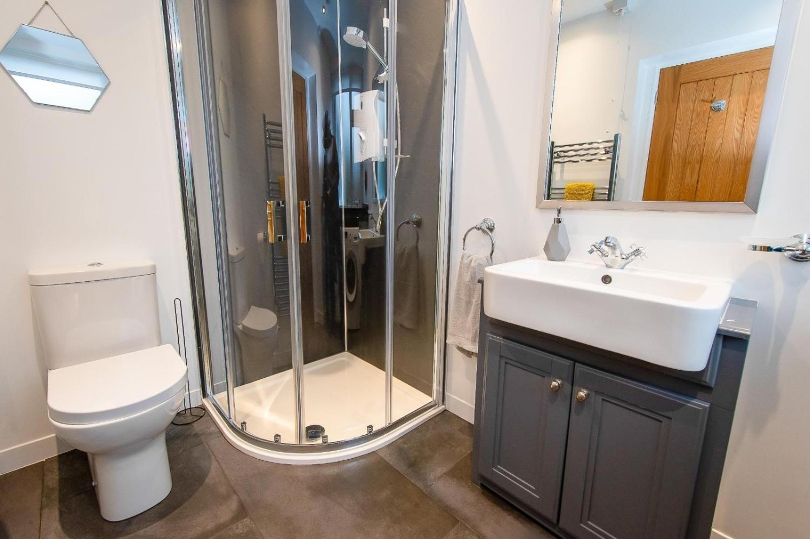 Casa One Hundred - A Beautiful 4 Bed House On The Front