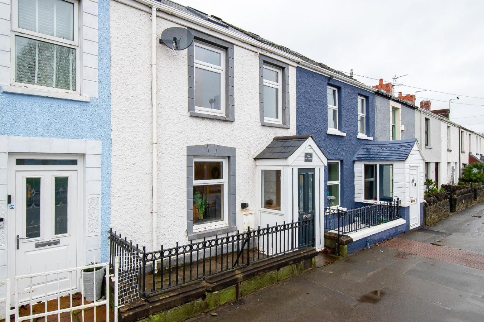 Holiday home Casa One Hundred - A Beautiful 4 Bed House On The Front *