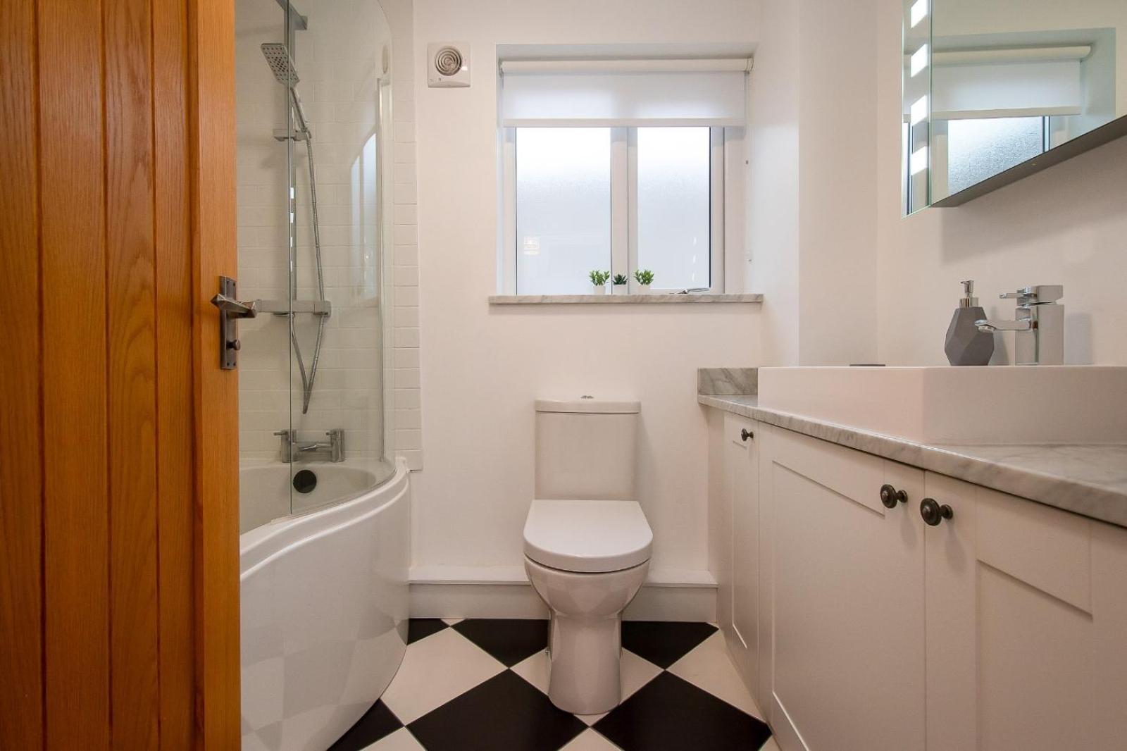 Holiday home Casa One Hundred - A Beautiful 4 Bed House On The Front *