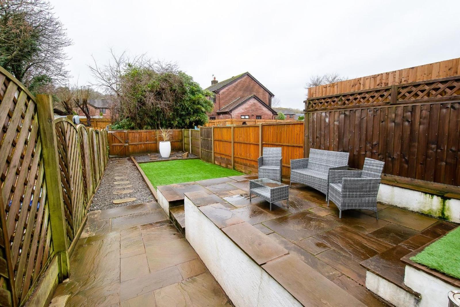 Holiday home Casa One Hundred - A Beautiful 4 Bed House On The Front Swansea